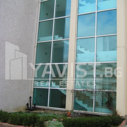 Продажба Тристаен апартамент гр.Бургас
