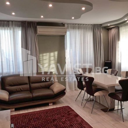 Продажба Тристаен апартамент гр.Бургас