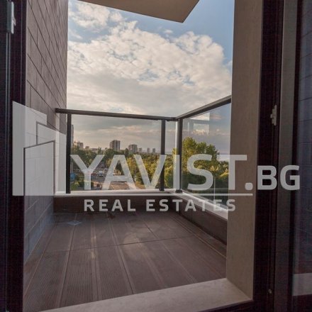 Продажба Тристаен апартамент гр.Бургас
