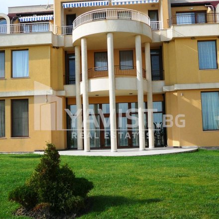 Продажба Тристаен апартамент гр.Созопол