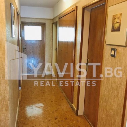 Продажба Тристаен апартамент гр.Бургас