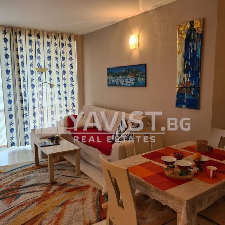 Продажба Тристаен апартамент гр.Бургас