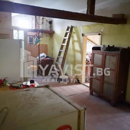 Продажба Тристаен апартамент гр.Бургас
