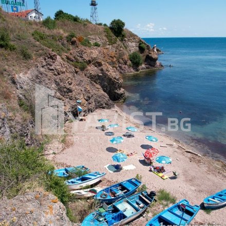 Продажба Тип: Парцел за застрояване  