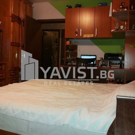 Продажба Тристаен апартамент гр.Бургас