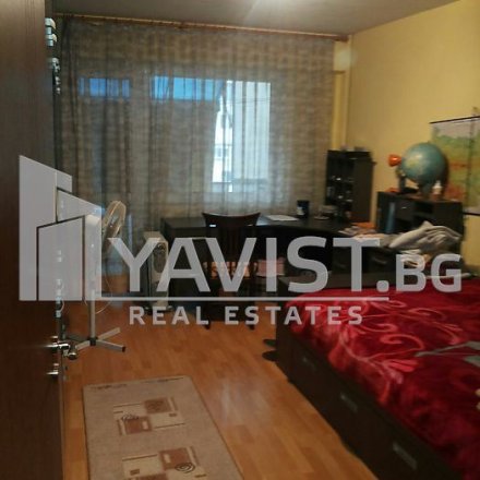 Продажба Тристаен апартамент гр.Бургас